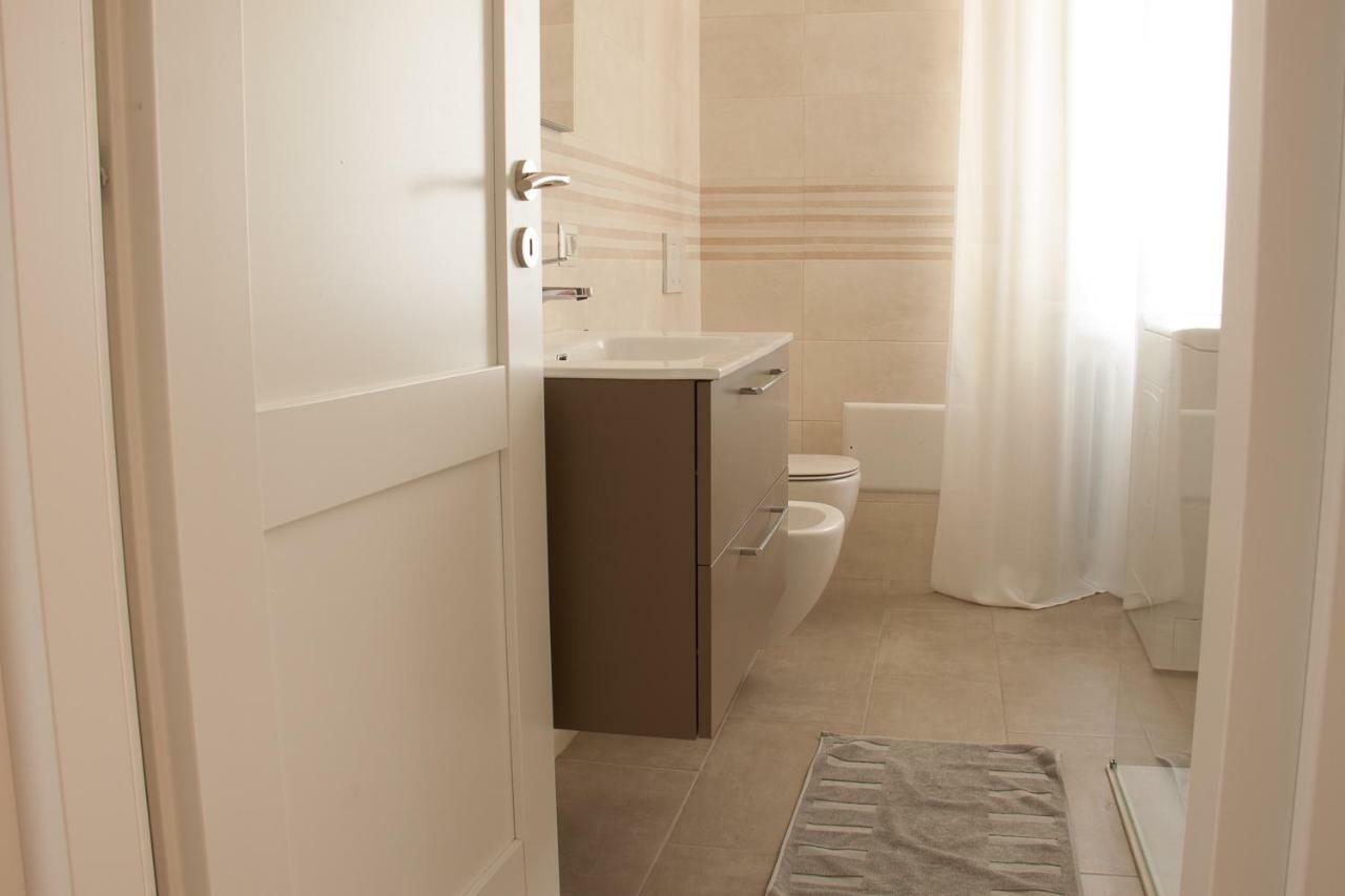 Lg Apartment Stresa Exterior photo